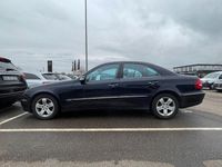 Gebraucht Mercedes E320 Avantgarde 224 PS (164 kW) 2005 Blau Limousine