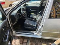 Gebraucht VW Golf IV Pacific 105 PS (77 kW) 2003 Silber Limousine