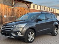 Gebraucht Ford Kuga Titanium 179 PS (131 kW) 2018 Grau SUV