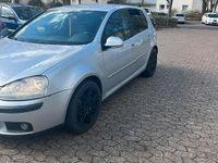 Gebraucht VW Golf V 140 PS (102 kW) 2004 Silber Kleinwagen