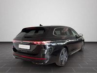 Gebraucht VW Passat R-line 150 PS (110 kW) 2025 Grenadillschwarz metallic (metallic) Kombi