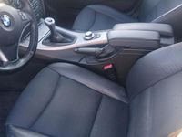Gebraucht BMW 320 163 PS (119 kW) 2007 Grau Kombi