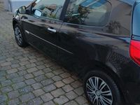 Gebraucht Renault Clio III 75 PS (55 kW) 2010 Schwarz Kleinwagen