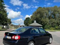 Gebraucht VW Jetta Trendline 122 PS (89 kW) 2009 Schwarz Limousine