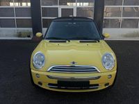 Second-hand Mini Cooper Cabriolet 116 CP (85 kW) 2004 Galben Cabrio