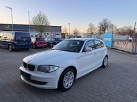 Gebraucht BMW 116 122 PS (89 kW) 2010 Weiß Kleinwagen