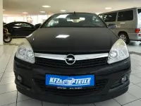 Używany Opel Astra Cabriolet 150 KM (110 kW) 2008 Czarny Kabriolet