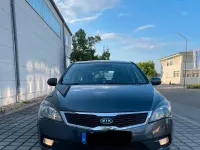 Gebraucht Kia Ceed Vision 90 PS (66 kW) 2010 Grau Kleinwagen