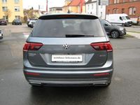 gebraucht VW Tiguan Allspace 2.0 TSI 140kW DSG 4MOTION UNITED