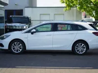 Gebraucht Opel Astra 122 PS (89 kW) 2020 Schneeweiss/summitwhite/arctic Kombi