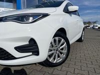 Second-hand Renault Zoe Evolution 80 kW (110 CP) 2022 Alb Hatchback