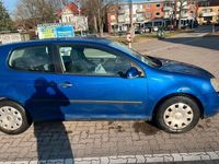 Gebraucht VW Golf IV 75 PS (55 kW) 2005 Blau Limousine