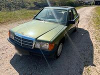 Gebraucht Mercedes 190 90 PS (66 kW) 1984 Grün Limousine