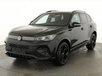 Neu VW Tiguan R-line 193 PS (141 kW) 2026 Grenadillschwarz metallic SUV