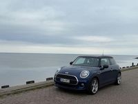 Gebraucht Mini ONE 102 PS (75 kW) 2017 Blau Kleinwagen
