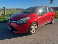 Gebraucht Renault Clio IV Experience 73 PS (53 kW) 2015 Rot Limousine