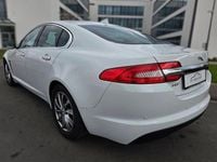 Gebraucht Jaguar XF 200 PS (147 kW) 2014 Weiß Limousine