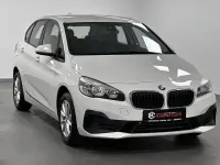 Gebraucht BMW 218 Active Tourer Sport Line 150 PS (110 kW) 2019 Weiß Van / Kleinbus