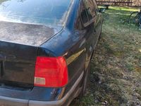 Gebraucht VW Passat 101 PS (74 kW) 1998 Schwarz Limousine