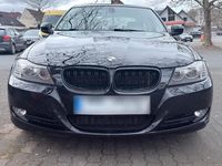 Gebraucht BMW 330 245 PS (180 kW) 2011 Schwarz Limousine