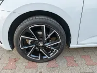 Gebraucht Skoda Scala Selection 150 PS (110 kW) 2024 Weiß Kleinwagen