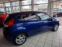 Gebraucht Ford Fiesta Trend 75 PS (55 kW) 2017 Blau Kleinwagen