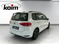 Gebraucht VW Touran Comfortline 150 PS (110 kW) 2019 Weiß Van / Kleinbus