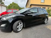 Gebraucht Hyundai i30 110 PS (80 kW) 2017 Schwarz Kombi