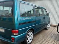 Second-hand VW T4 152 CP (111 kW) 1993 Verde Van