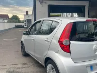Gebraucht Opel Agila 69 PS (50 kW) 2009 Silber Kleinwagen