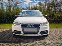 Gebraucht Audi A1 86 PS (63 kW) 2011 Weiß Kleinwagen
