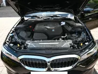 Gebraucht BMW 318 Advantage 156 PS (114 kW) 2021 Schwarz Kombi