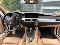 Gebraucht BMW 525 177 PS (130 kW) 2004 Silber Limousine