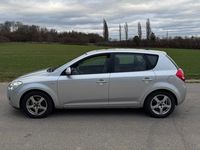 Gebraucht Kia Ceed EX 126 PS (92 kW) 2007 Grau Kleinwagen