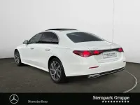 Gebraucht Mercedes E300 313 PS (230 kW) 2025 Unilack polarweiß Limousine