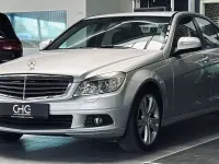 Gebraucht Mercedes C180 156 PS (114 kW) 2008 Iridiumsilber  lack Limousine