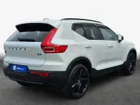 Gebraucht Volvo XC40 Plus 163 PS (119 kW) 2025 Weiß SUV