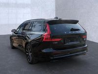Gebraucht Volvo V60 Plus 455 PS (334 kW) 2022 Onyx black (metallic) Kombi