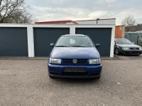 Gebraucht VW Polo 50 PS (36 kW) 1999 Blau Kleinwagen
