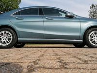 Gebraucht Mercedes CLA180 122 PS (89 kW) 2013 Blau Limousine