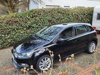 Gebraucht VW Polo Highline 90 PS (66 kW) 2015 Schwarz Limousine