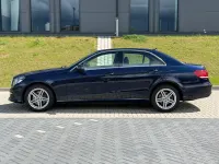 Gebraucht Mercedes E250 204 PS (150 kW) 2013 Blau Limousine