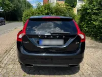 Gebraucht Volvo V60 Kinetic 181 PS (133 kW) 2014 Schwarz Kombi