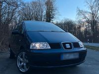 Używany Seat Alhambra 131 KM (96 kW) 2004 Niebieski Minivan