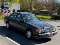 Gebraucht Mercedes E320 220 PS (161 kW) 1993 Schwarz Limousine