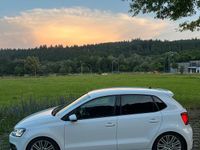 Gebraucht VW Polo R-line 90 PS (66 kW) 2016 Weiß Kleinwagen