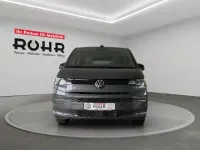 Gebraucht VW Multivan Basis 150 PS (110 kW) 2025 Indiumgrau metallic Van / Kleinbus