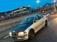 Gebraucht BMW 323 170 PS (125 kW) 1999 Silber Limousine