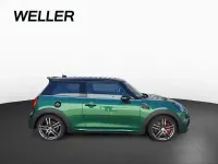 Gebraucht Mini John Cooper Works 231 PS (169 kW) 2021 British racing green (dunkelgrün) Kleinwagen