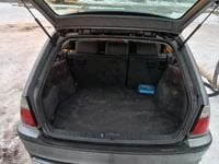 Gebraucht BMW 320 150 PS (110 kW) 2004 Grau Kombi